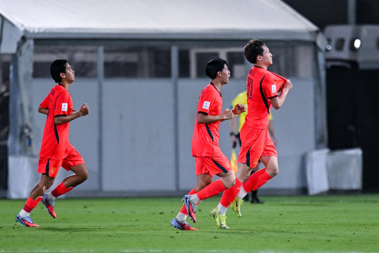 U17男足亚洲杯小组赛：中国队战胜卡塔尔队