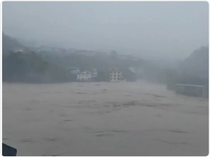 湖南石门强降雨致5人死亡、11人失联