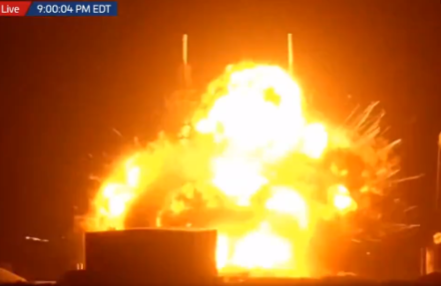“新格伦”火箭发生爆炸 美国2028年载人登月悬了？