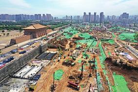 记录古城变化 定格百姓生活