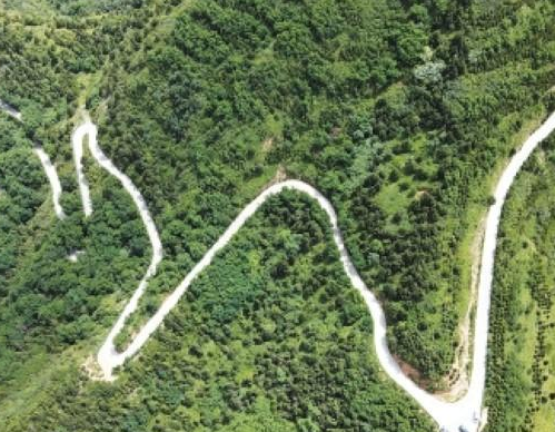 云横秦岭家何在 千秋古道寄愁情 寻迹蓝关古道