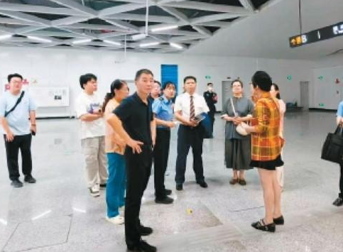 看细节 找疏漏 提建议 西安东站迎来“体验监督员”