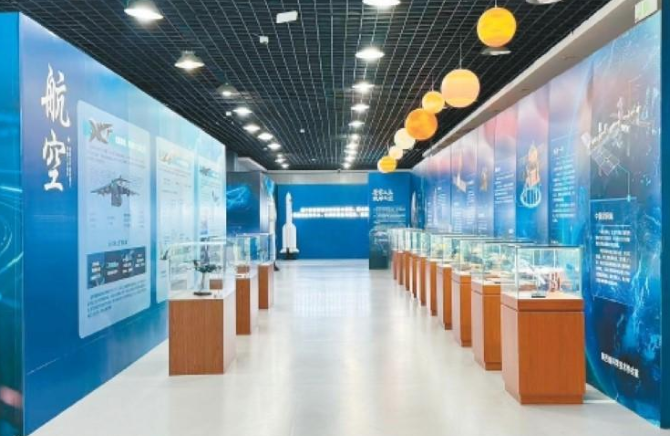 四大展区看点足 “国之重器　陕西力量”陕西科技创新成果科普展开展