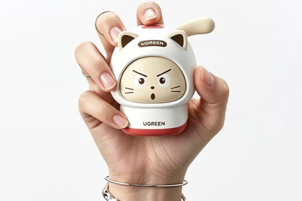 绿联推出45W猫咪造型单USB-C充电头