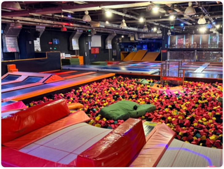 部分网红游乐设施受青睐 工作人员却说“骨折只是轻伤”