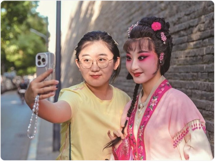 “秦腔+咖啡”：烟火气里的跨界交响
