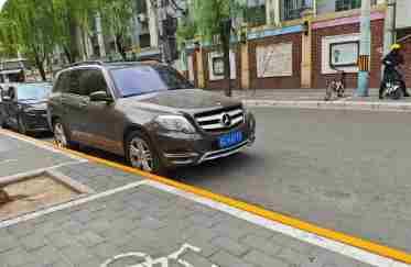 咸阳停车新政25日起实施、：新能源车1小时内免费