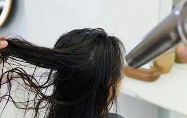 西安女子对烫发效果不满意 要求退卡时与商家产生分歧
