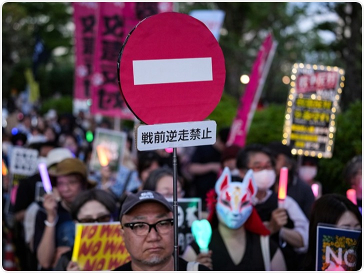 急修“安保三文件” 暴露日本加速军事转轨的急躁姿态