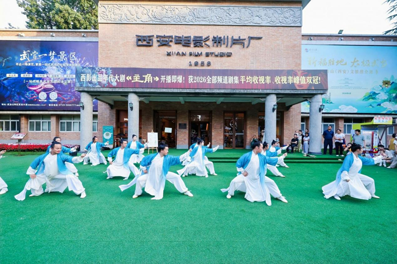M4HViyWXoI5FO82r.jpg 图片1.jpg