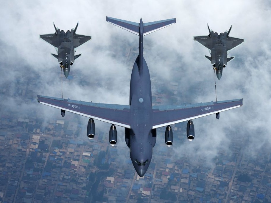 大国之翼——记空军航空兵某团
