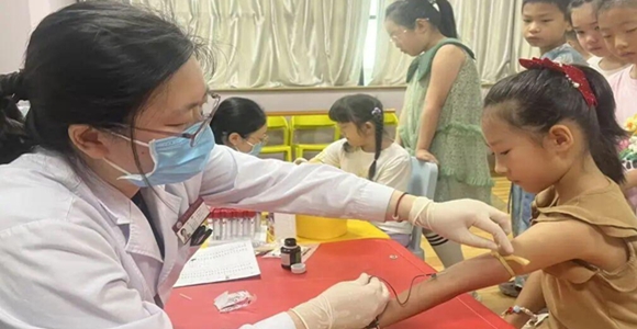 “医小贝”暑托班快乐开班