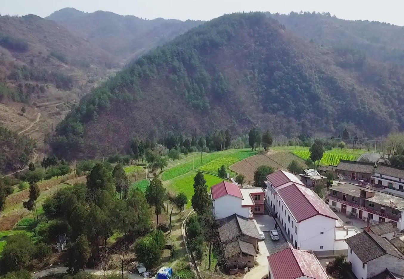 陕西建立常态化防止返贫致贫就业支持机制促进乡村全面振兴