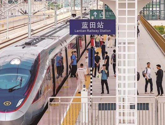 西十、西延高铁“穿针引线”重构陕西旅游新格局