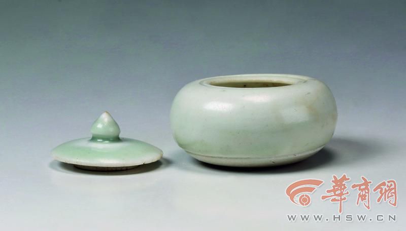 图四十一:1_白瓷水盂M8036∶100.jpg