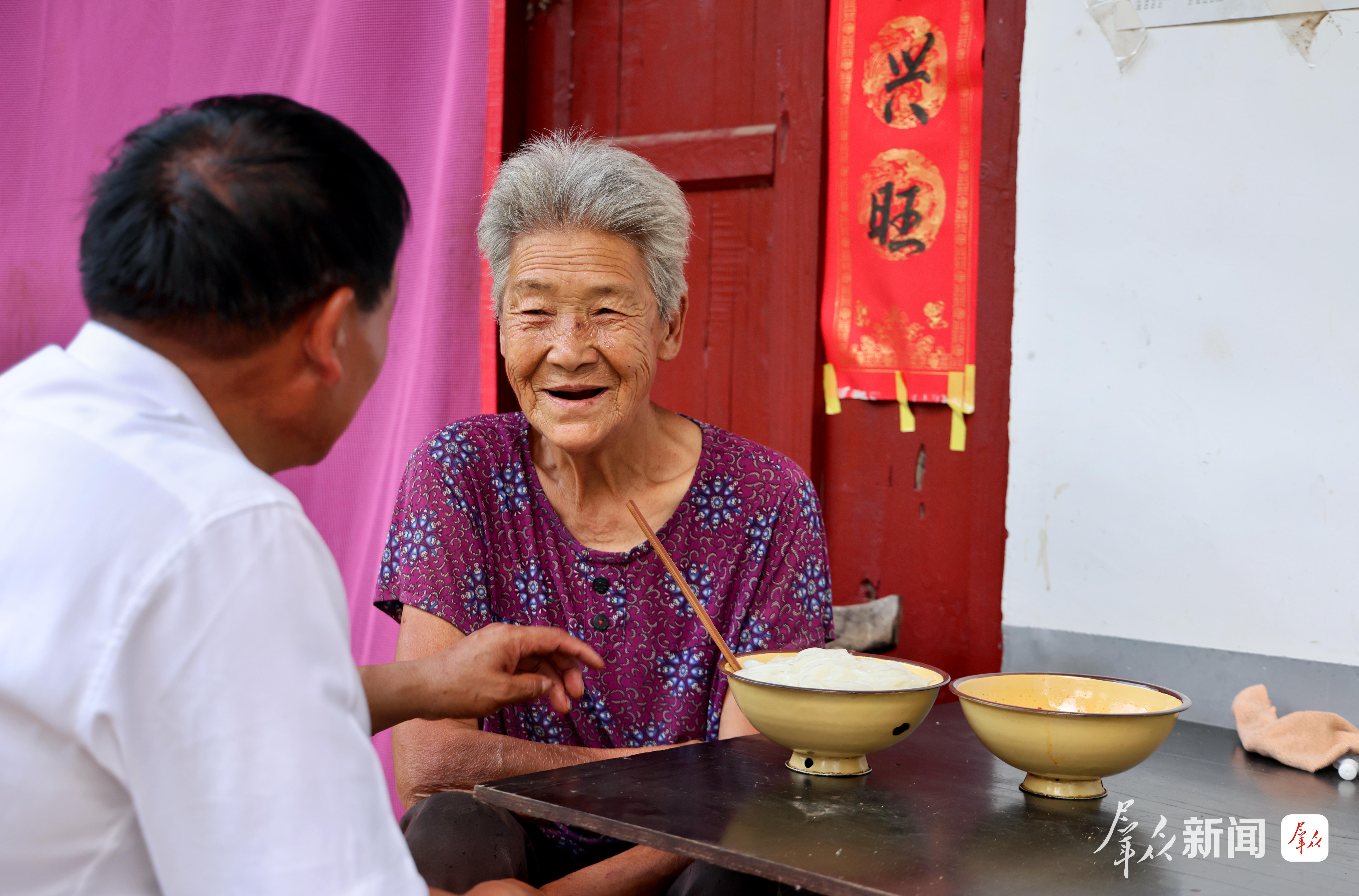 陕西农村老年助餐服务观察:一碗热饭的“长跑”(图1)