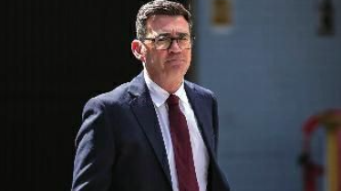十年来第七位英国首相安迪·伯纳姆 上台后英国将迎来哪些变化？