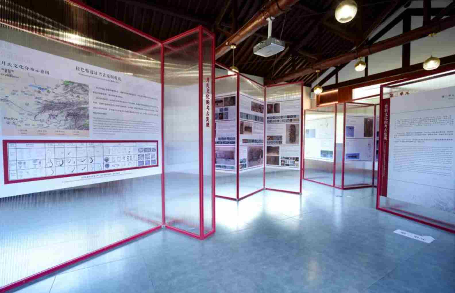 《中乌联合考古成果图片展——月氏、康居与贵霜的考古发现》在汉景帝阳陵博物院开幕