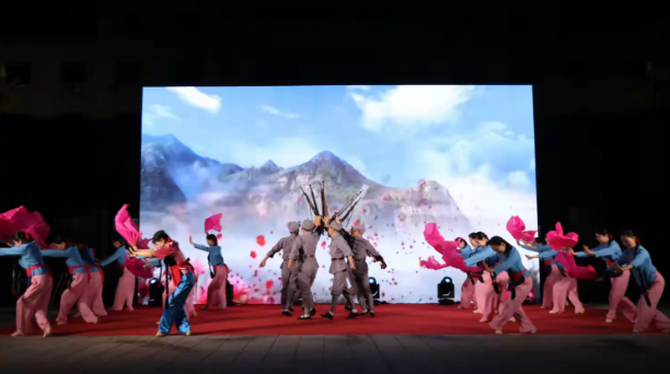 D1VfXM5sfna0LgmX.png image.png
