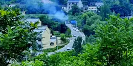 周至一对夫妇游玩时意外坠崖 警民联动7小时紧急救援