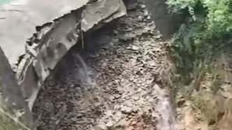 广东东源通报“细坳水库出现险情”：已转移3547人 水位稳步下降中