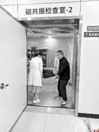 热心的哥忙碌了四个多小时
