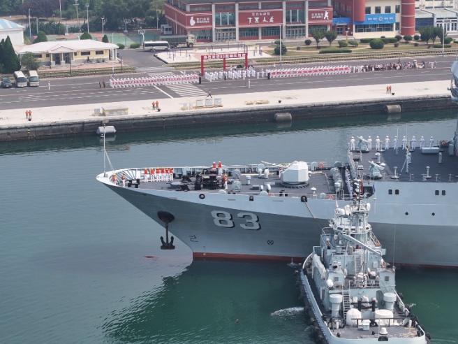 海军83舰编队圆满完成远海综合实习访问任务
