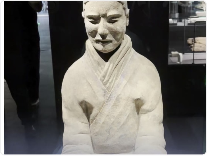 文脉同源 豫见长安|秦人的审美还是太超前了 揭秘陕历博秦汉馆“中国紫”