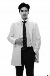 宝藏医生:仁心妙术护百姓健康