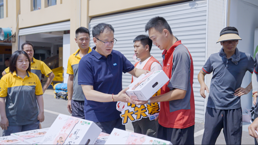 diiQm6WL5HbscARa.png image.png