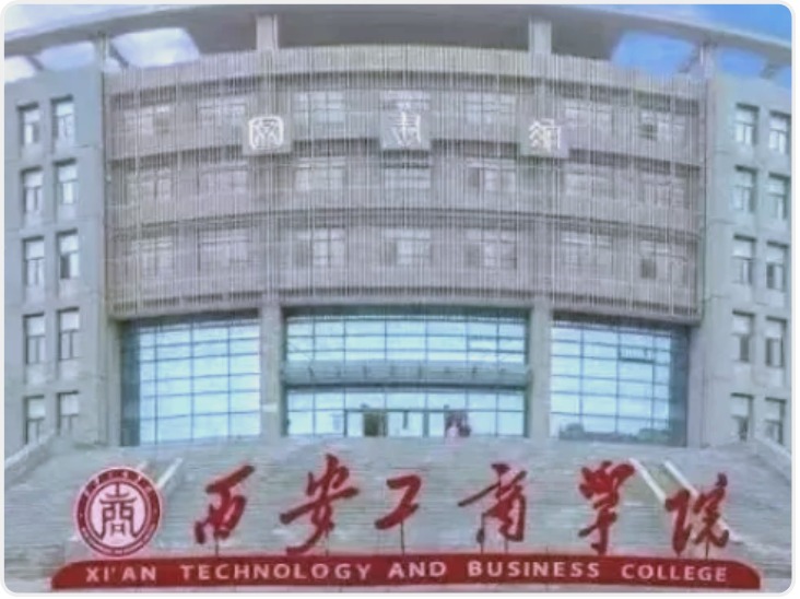 部分民办高校允许“带着宠物上学”：设专门寄养区 不得带入宿舍
