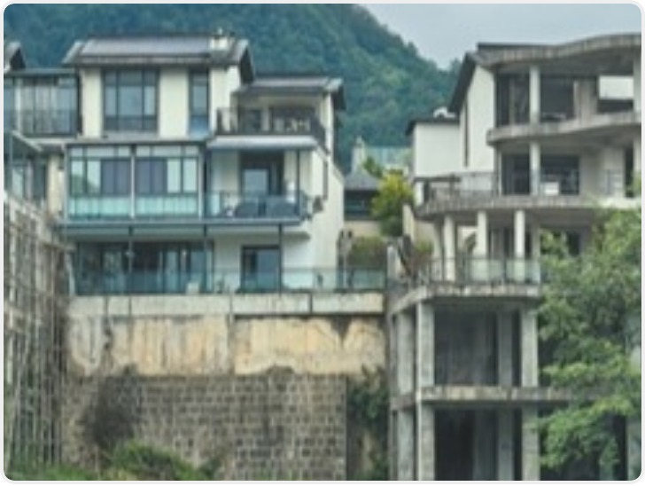 云南腾冲通报"别墅小镇"私挖违建:成立专项整改整治工作组