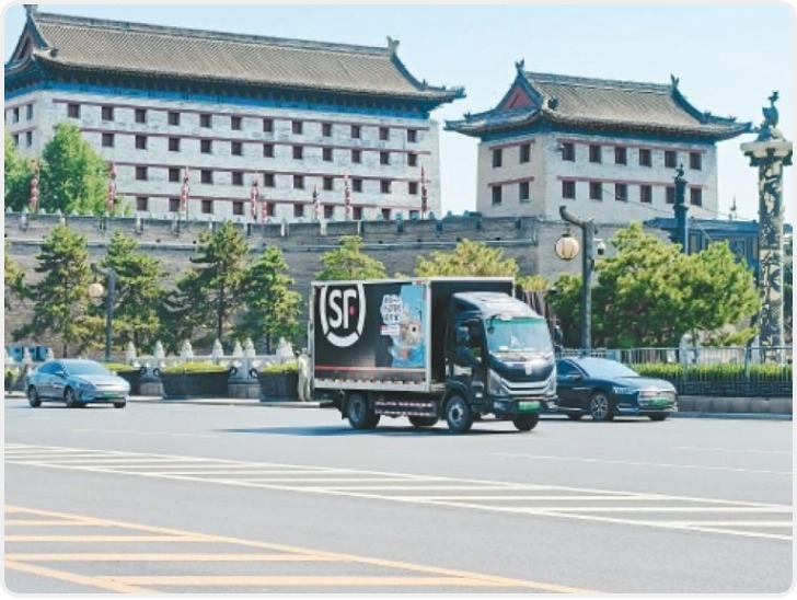 寄递网络深度嵌入实体经济 西安快递业跑出发展“加速度”