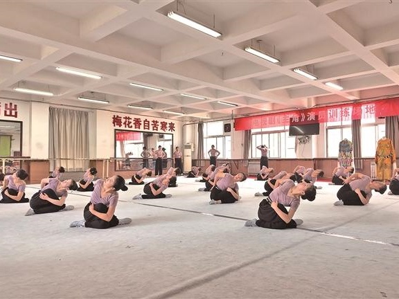 《主角》之后 谁为主角？——陕西秦腔人才培育路径探析