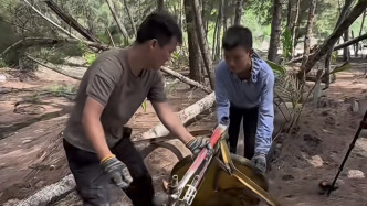 优酷《这是我的岛》 节目遗留道具两年后成海滩垃圾 节目组称已赴现场排查