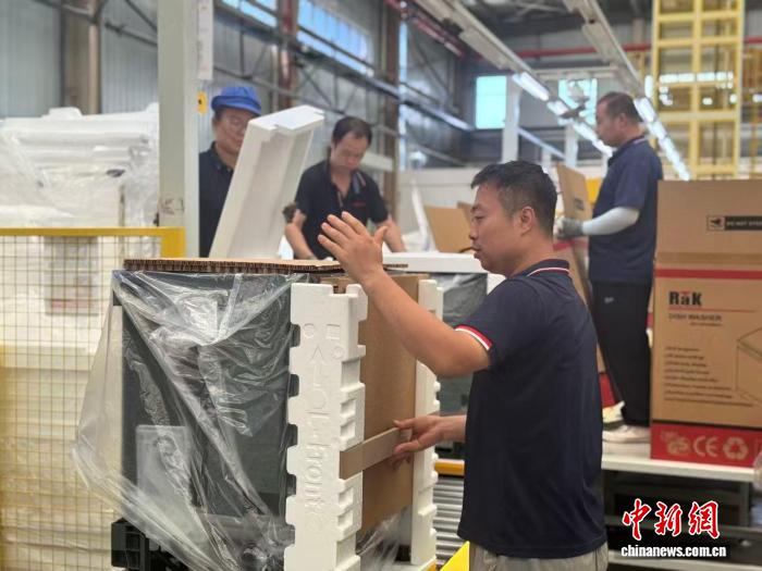 西安前7月新兴产品产能加速释放 智能手机及集成电路产量增长超四成