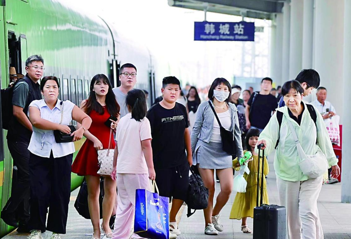 发送旅客突破3000万人次 西安铁路局暑运创历史新高
