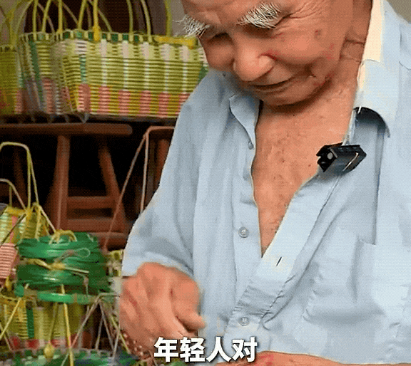 5QMdXSsbkzkcTPN6.gif 641.gif