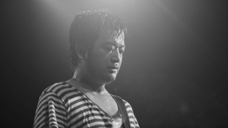 “魔岩三杰”之一、摇滚歌手何勇去世 享年57岁