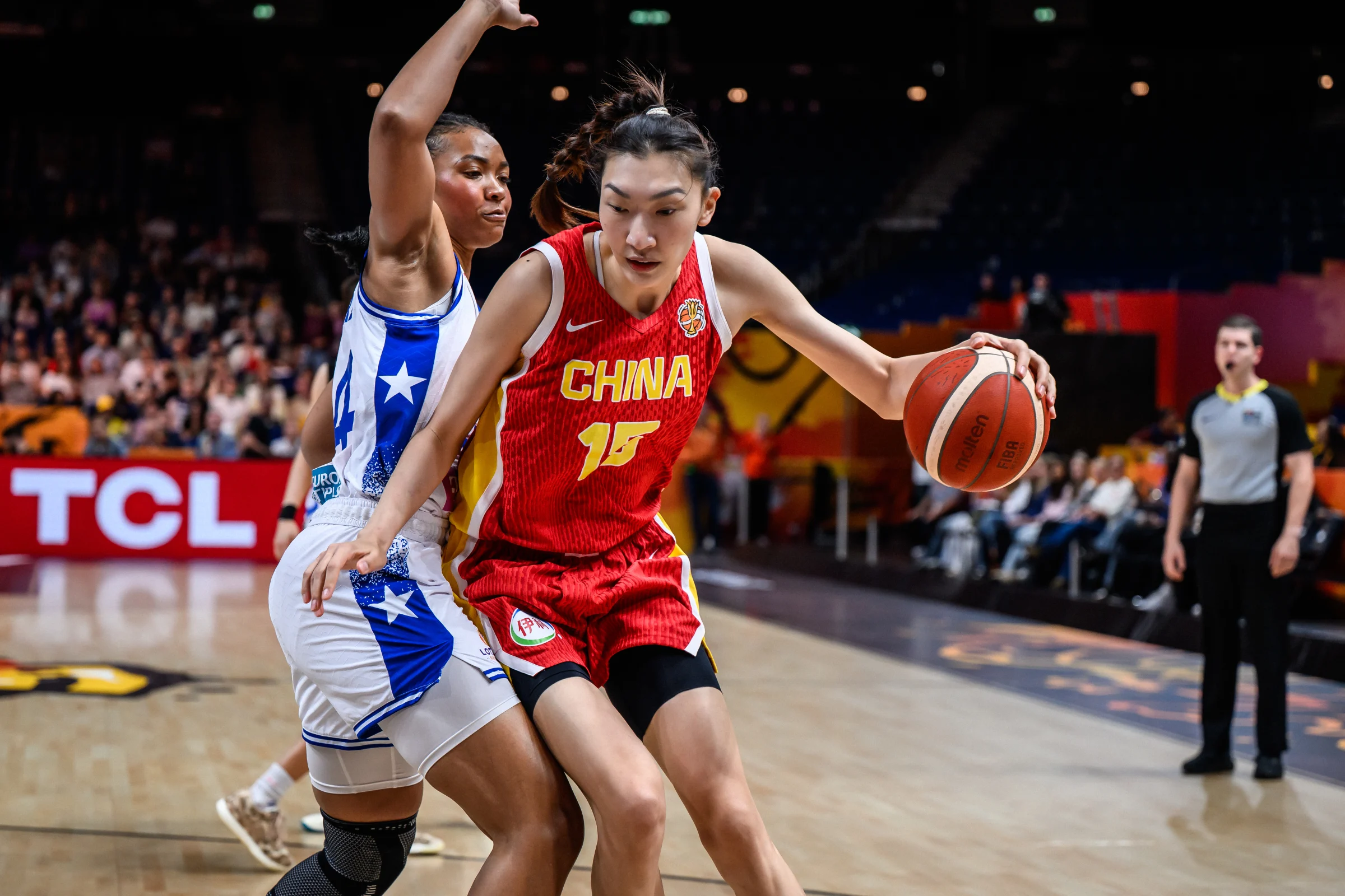 险胜波多黎各队，中国女篮晋级世界杯八强