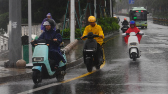 警惕山洪灾害 海南升级发布暴雨二级预警