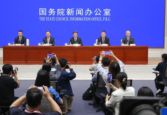 广电总局：使用人工智能的节目必须添加相应标识 严禁AI魔改