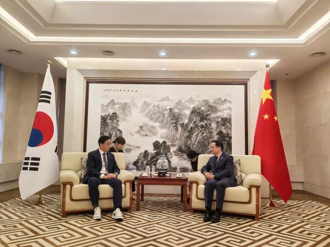 韩国济州道知事：将延续对中国公民免签政策