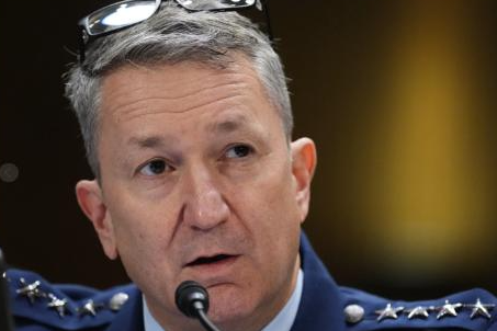 美高官称需为月球周边作战做准备 美国要把战场延伸至太空？