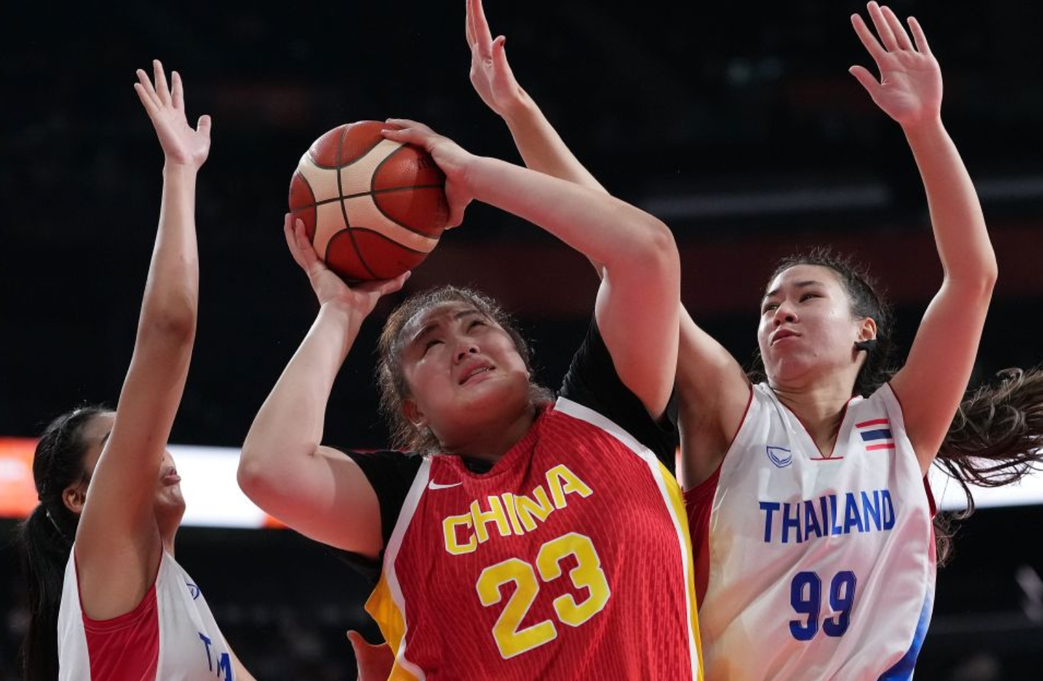 111:46！亚运会中国女篮首战大胜泰国队
