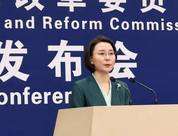 国家发改委：推动北斗产业规模五年内突破1万亿元