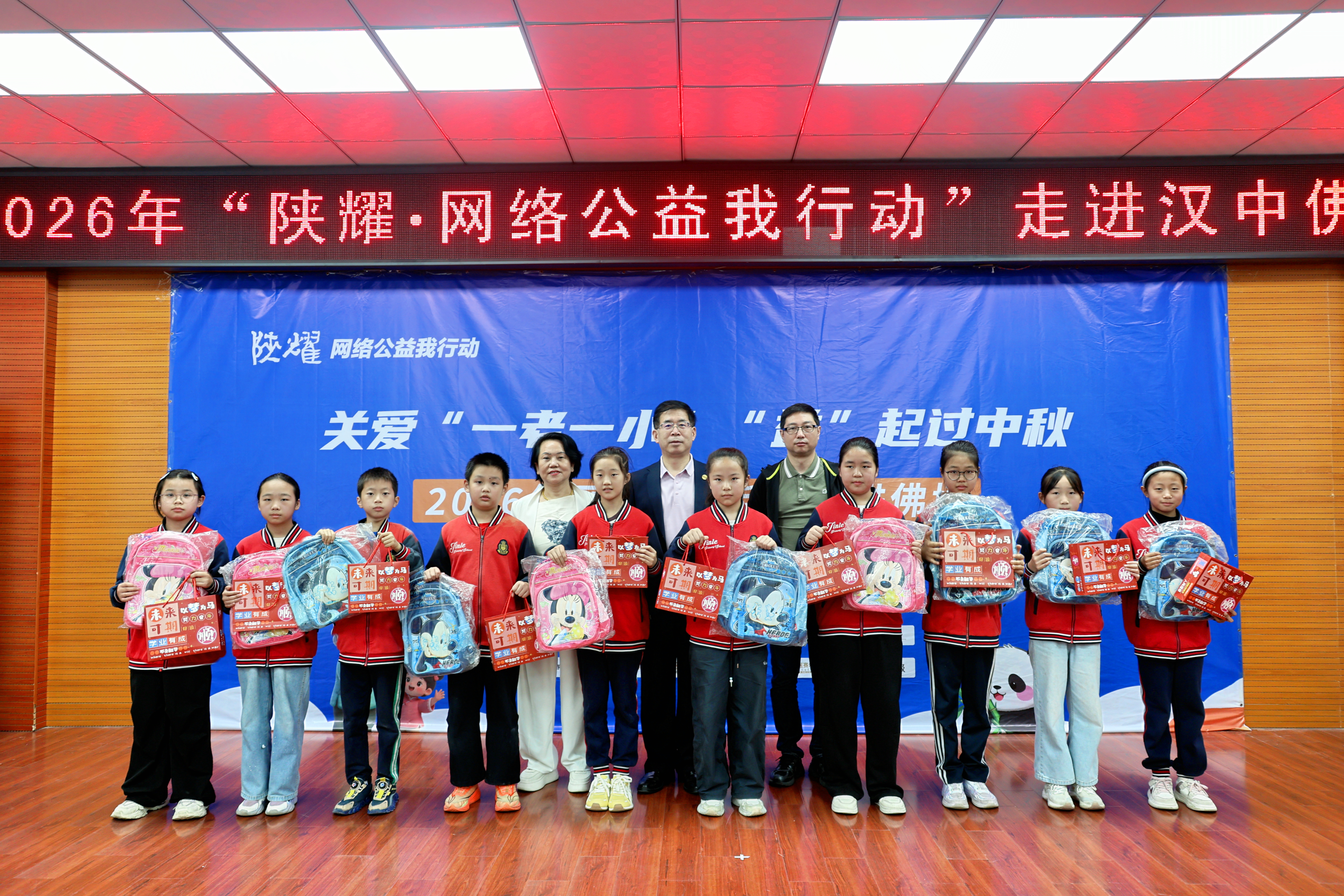 U7HuJV45WajVLvwU.jpg 20ab60eef23e59577a60cebb7e965500.jpg