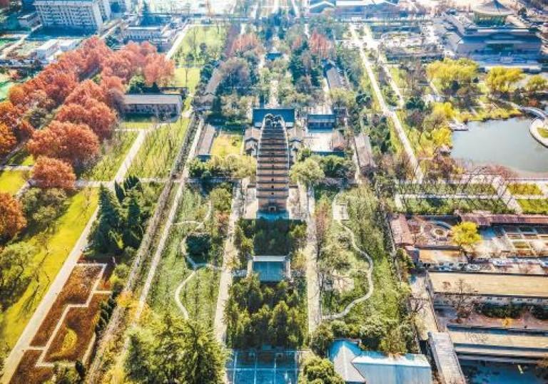 西安太古里首开区建筑群封顶 古城文商旅新地标加速成型