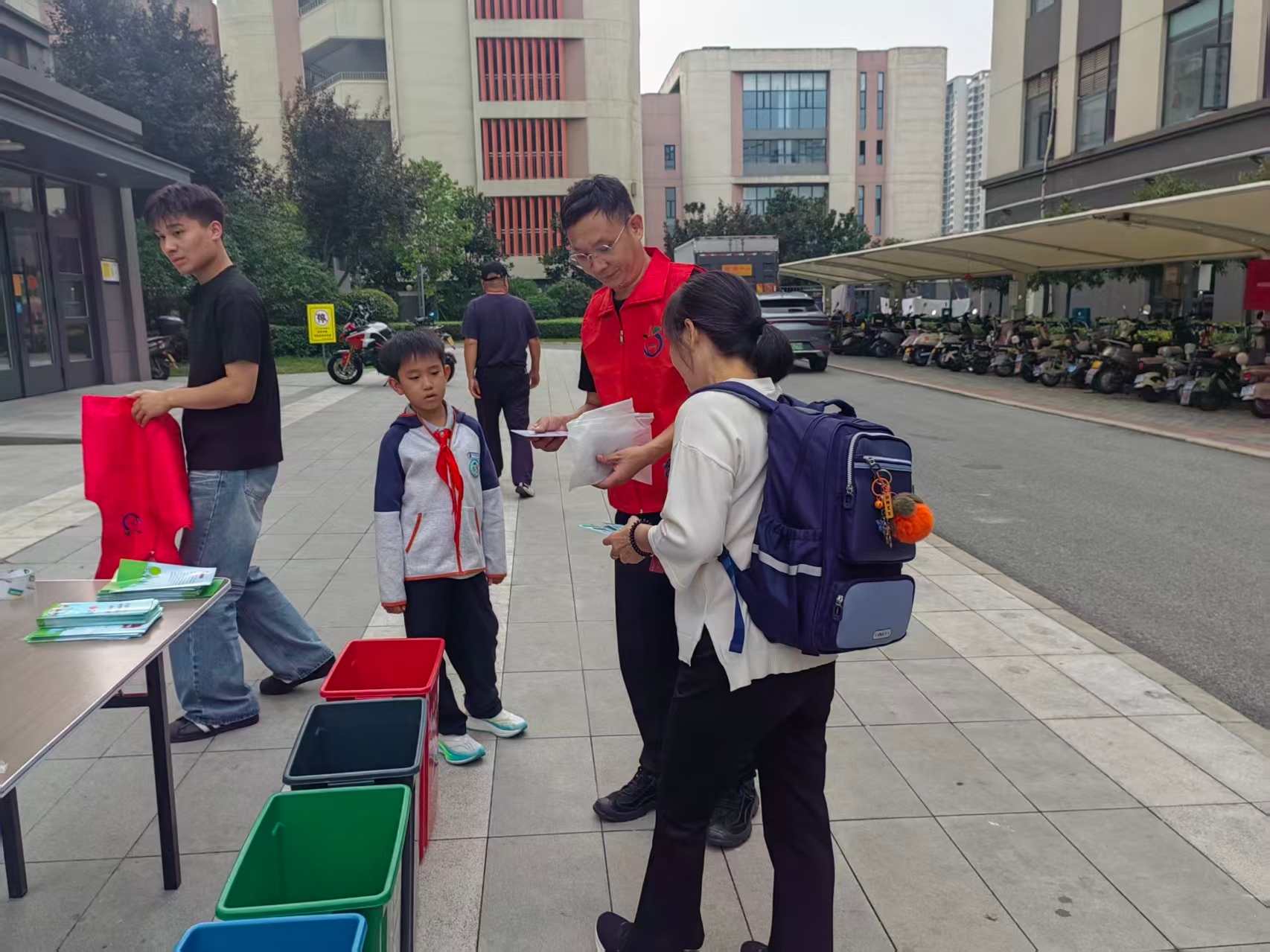 图片 2.jpg