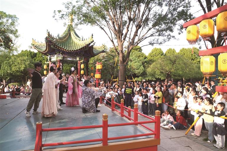 古都长安何以常逛常新 西安消费新业态新模式新场景试点一线观察